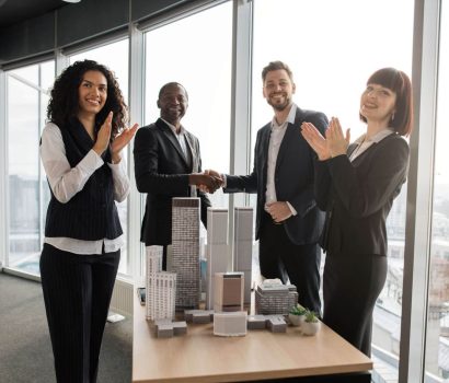 multiethnic-businesspeople-real-estate-agents-d-2024-12-13-14-10-42-utc-e1739179518877.jpg multiethnic-businesspeople-real-estate-agents-d-2024-12-13-14-10-42-utc-e1739179518877.jpg